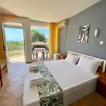 Serenity Hill-bulharsko U Nas Hotel de apartamente Sveti Vlas